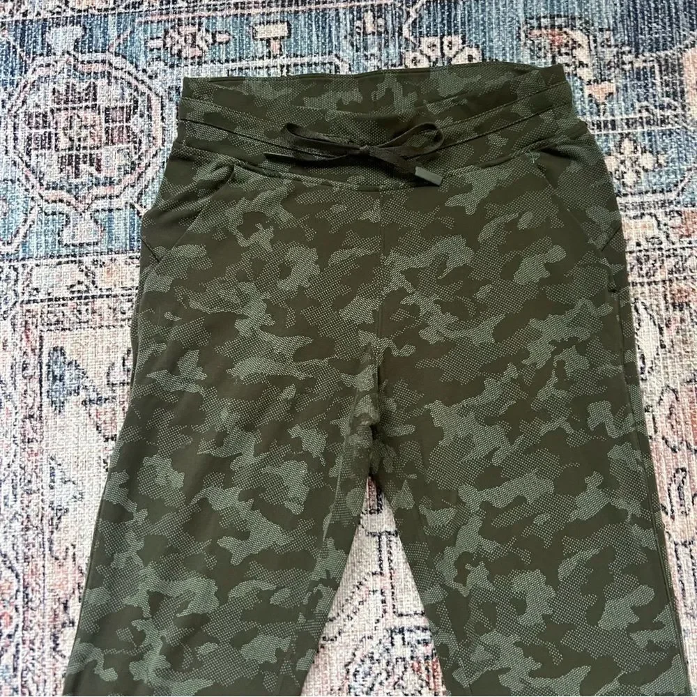 Lululemon Ready to Rulu Jogger 29